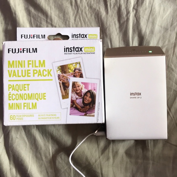 Fujifilm Instax Share SP-2 Polaroid and 6pack film - Picture 1 of 6